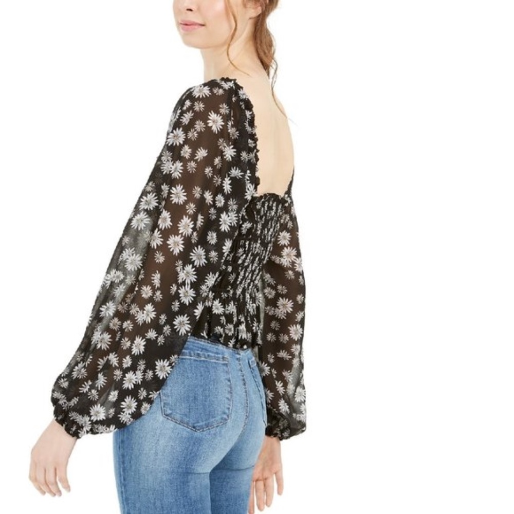 Leyden Daisy Floral Print Cropped Top